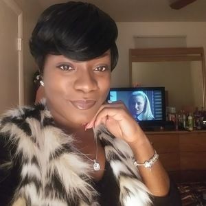 Meet your Posher, Costella